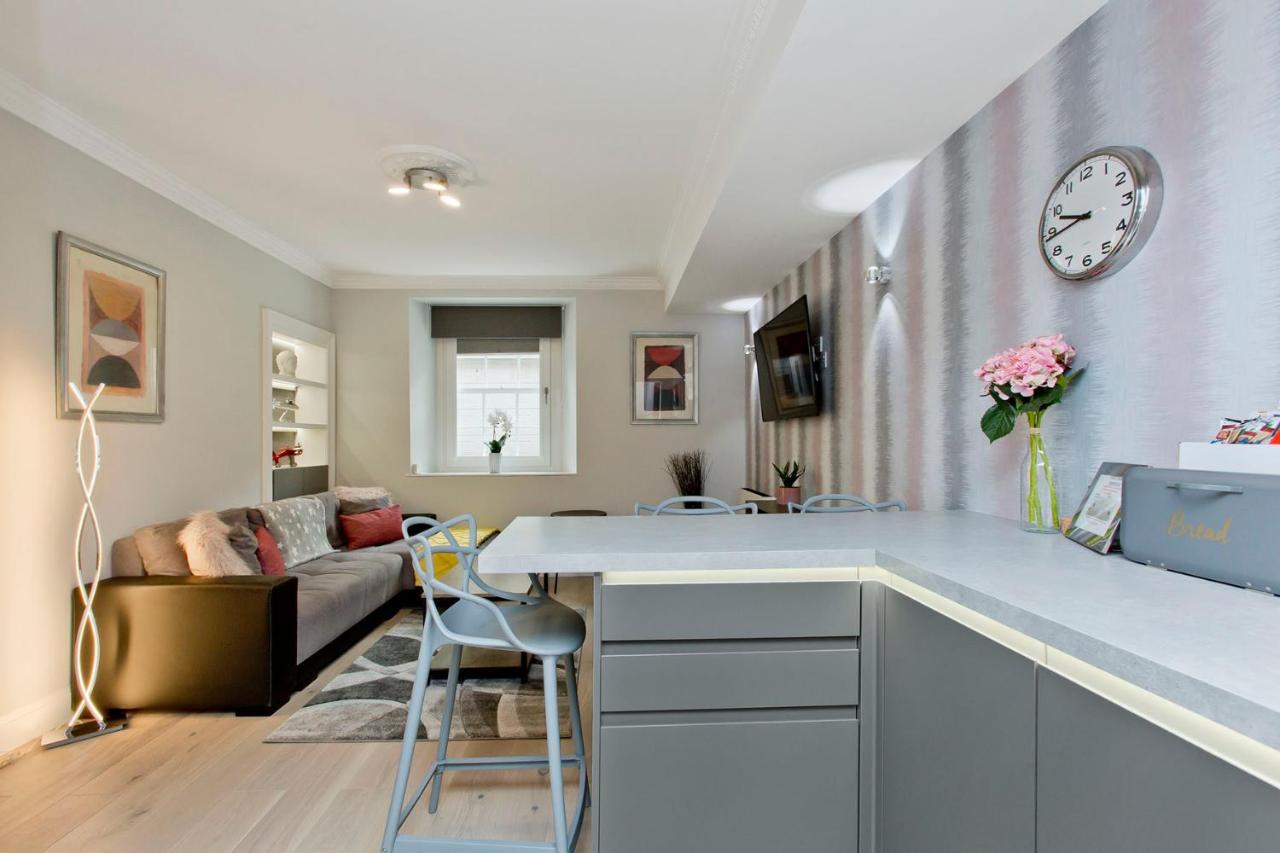 Ultra Modern, West End Village, Refurbished 1 Bed 爱丁堡 外观 照片